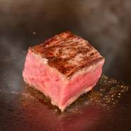 【黒毛和牛モモステーキ 70ｇ】