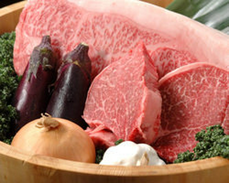 A5ランク　黒毛和牛炭火焼き　ランプ　100g