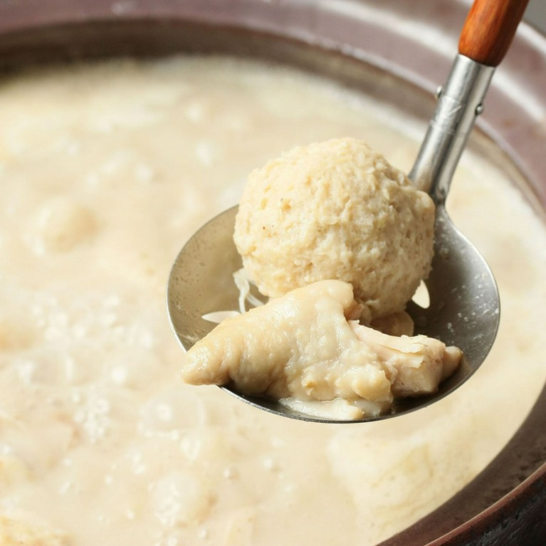 松六家 名物 鶏の水炊き鍋　一人前