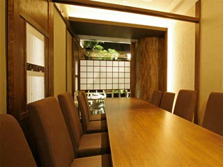 梅・桃の間(最大10名様)