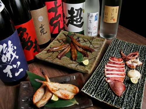 日間賀島にいる「おやじの母ちゃん」手作りの干物