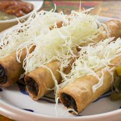 メキシカンタコス(一人前3本）