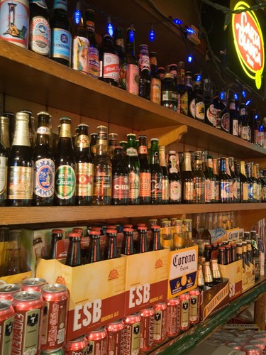 世界のビールが300種類以上　