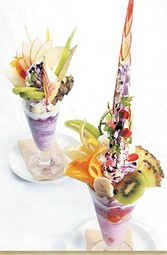 欲張りフルーツパフェ