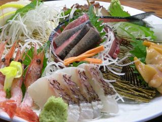 お刺身盛り合わせ