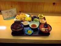 日替り弁当（みそ汁・スモールコーヒー付き）　平日の月曜日～金曜日のみ