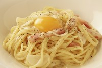 生クリームたっぷり　リピーター続出！