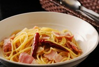 ニンニクと唐辛子のピリ辛パスタ