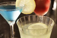 あらゆる感染対策を実施しています。ご入店時にはお手数ですがマスク着用でご入店ください。
徹底した感染対策をご体験頂けます。
安心できる空間でゆったりと、あるいは肩身の狭い囚人チックな気分をご堪能下さい。