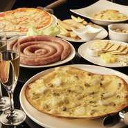 100種以上もある珠玉の飲み放題ドリンクメニューと、各種お料理と合わせて楽しめる飲み放題コースを3500円～ご用意。　各種ご宴会や2次会にお楽しみ下さい。