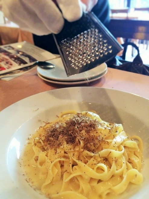 地方の味を楽しめる