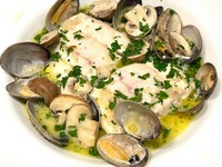 Steamed Otaru flounder and clams