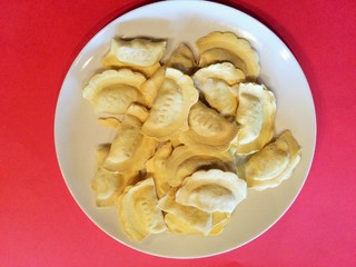 イタリア版餃子!?　北イタリアのショートパスタ　『ラビオリ』