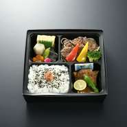 海老フライ・鶏肉の西京焼き・肉団子※ご要望に応じて内容の変更可能です。