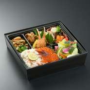 ズワイガニ・いくら（自家製しょうゆ漬け)・蟹爪フライ・若鶏の唐揚げ・煮物・野菜サラダ（自家製ドレッシング）※3日前要予約