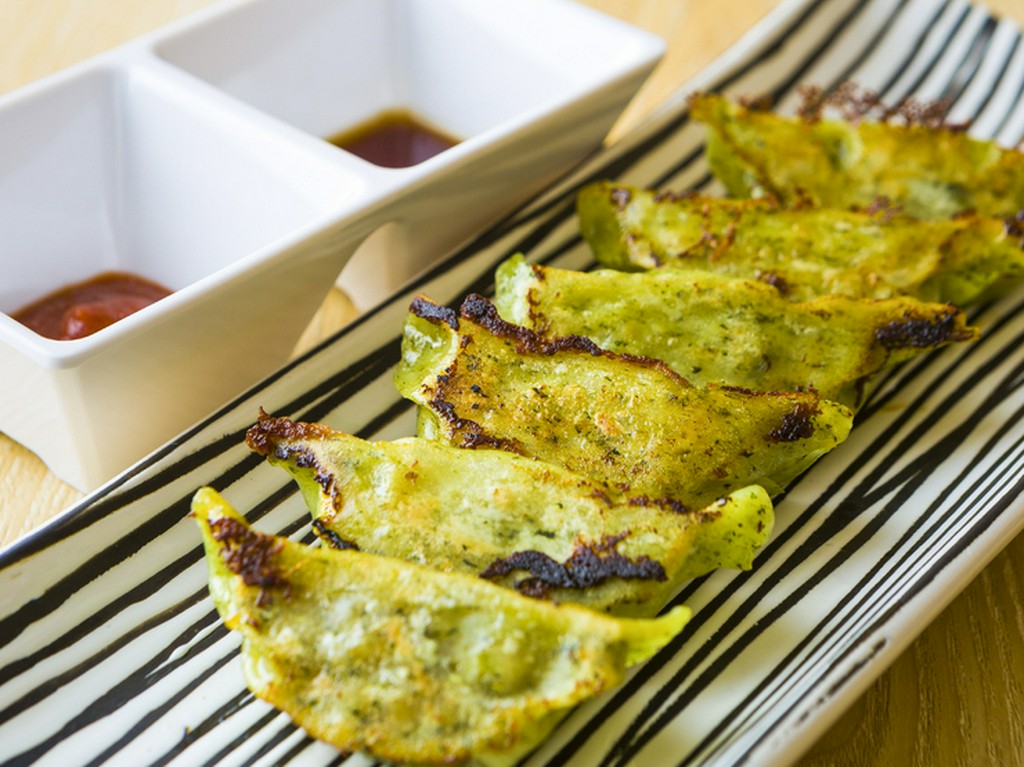 季節の創作料理、各種取り揃えております！