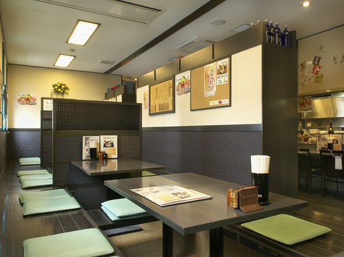 ゆうたっり寛げる掘りごたつ式座敷