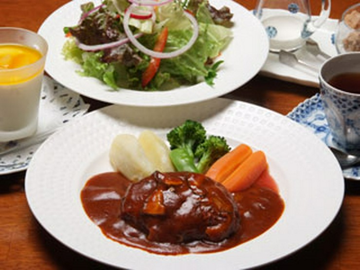 Cafe Salon De The Oka 日光 鬼怒川 カフェ ヒトサラ