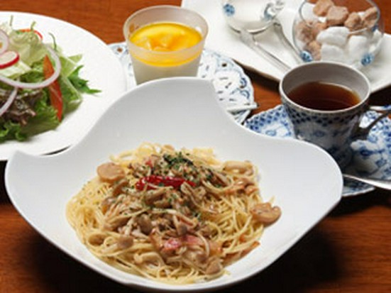 Cafe Salon De The Oka 日光 鬼怒川 カフェ ヒトサラ