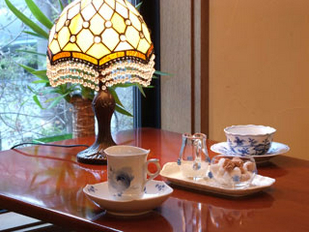 マイセンのカップでコーヒーを！