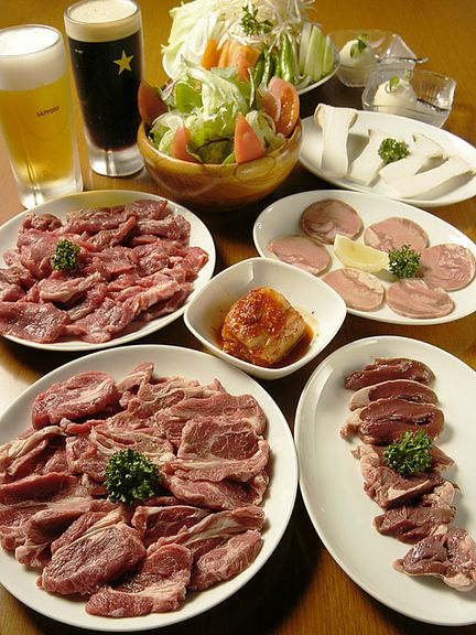 ジンギスカンコース（飲み放題付）2980円〜ございます