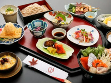 ご利用人数に合わせた個室のご用意御座います