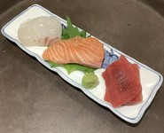 仕入れ状況により写真と異なる場合があります。詳しくはスタッフまでお尋ね下さい。