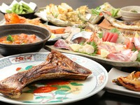 あんこう鍋のスープは、味噌と肝を溶いた「どぶ汁」です。あんこうの旨みが詰まっています。