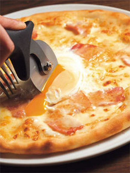 北海道妙護寺農園こだわり卵のピッツァ・カルボナーラ