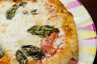 サラダと前菜２種、本日のピッツァ、カフェ
※日替わり3種類のピッツァからお選び頂けます。