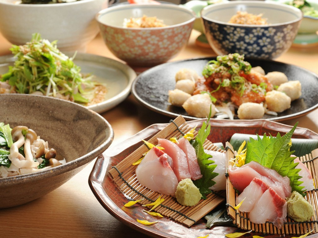 地元・京都の厳選素材を使用したお料理。お米にもこだわり