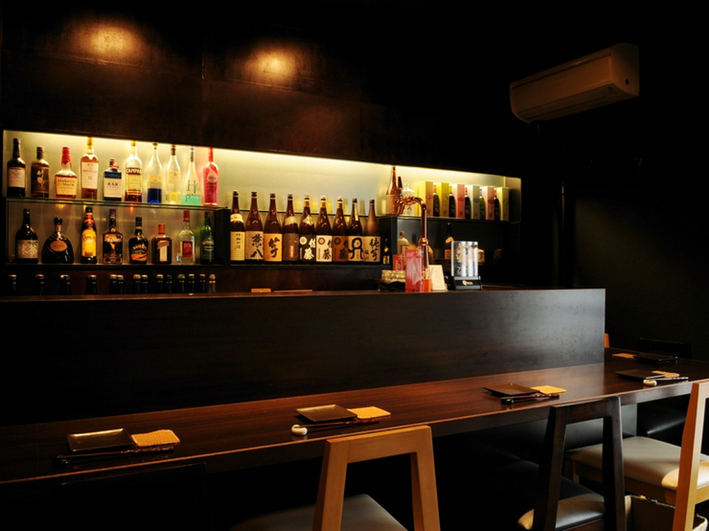 お酒と料理をお楽しみ下さい