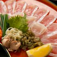 お1人様2200円追加でお刺身を大分県産かぼすヒラメに変更できます。ご予約は3日前までにお願いします。