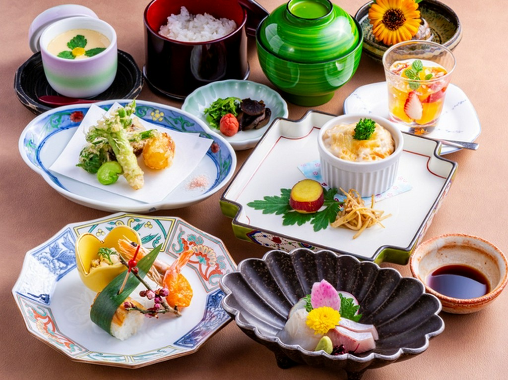 季節の御膳料理（一例）