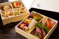 ※食器は男の子、女の子を区別せずに最も尊い色とされている朱色で統一しておりますので予めご了承下さいませ。
ご予約は３日前までにお願いします。
★詳しくはお店までお電話ください

