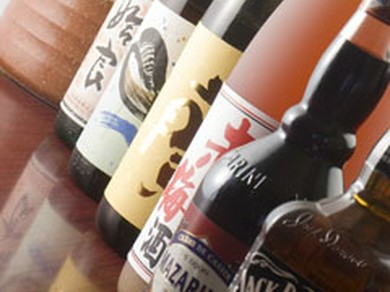 「シャブリ」をはじめ、厳選した世界のワインをリーズナブルに