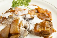 ビーフシチュー（トースト付）