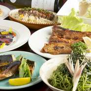 宴会・歓送迎会などいろんなシーンで人気のコース料理をオススメしております。テーブル席や座敷もあり、同僚や友人と楽しんで頂ける環境もできております！　是非ご堪能下さい！