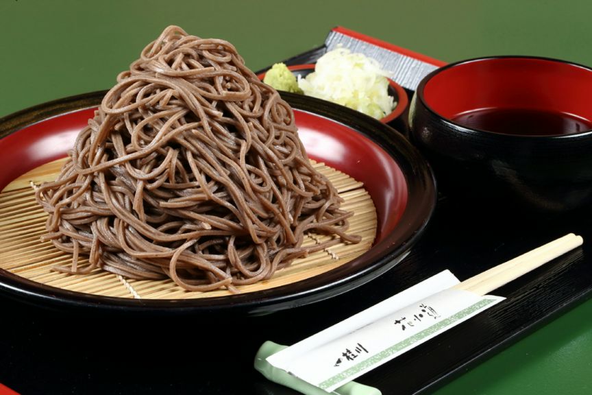 麺は＜更科・ヤーコン・神農黒米・讃岐うどん＞からお選び下さい