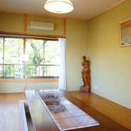 テーブル席から、掘りごたつの座敷のお部屋もございます。
様々なシーンでご利用下さい。