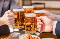 各コースに飲み放題をお付けする事もできます。
(お一人様 3300円/4名様以上)
お電話などでご予約時にご相談下さいませ。