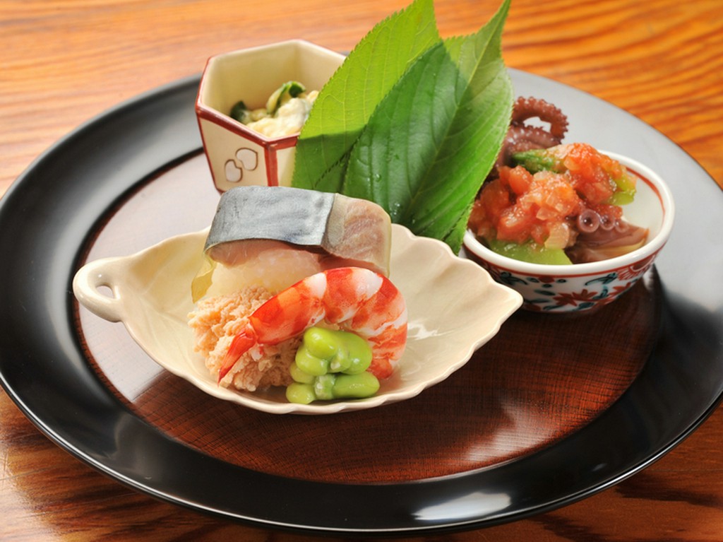 料理人の創意が溢れる『八寸』