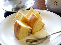 職人が一層一層、丁寧に焼き上げた自慢のバームクーヘン