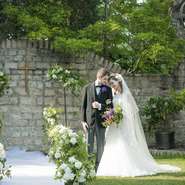 挙式はガーデンや独立型チャペル、そしてゆっくり過ごせるレストランで心に残るとびきりの一日を。