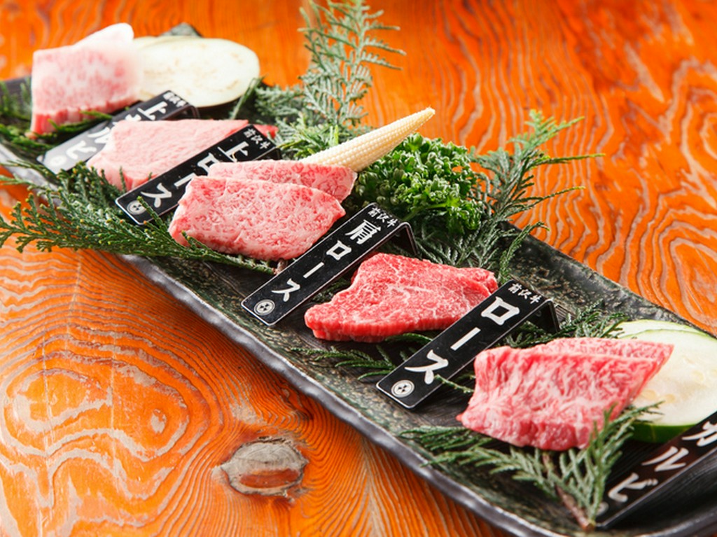 本日の前沢牛『五種2名様盛』