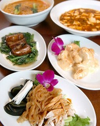 できたて熱々の美味しい料理に二時間飲み放題付き♪