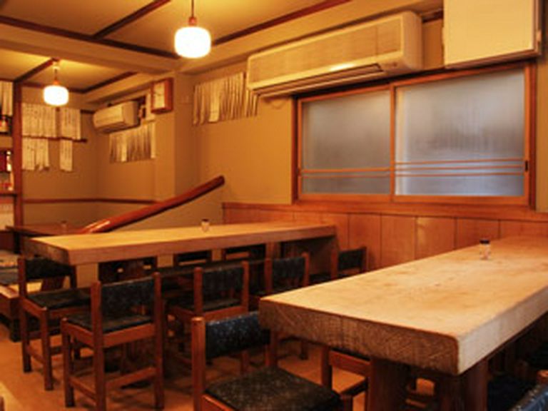 気軽に寛いでいただける、暖かな雰囲気です