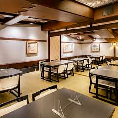 静かで広々とした空間でおもてなし