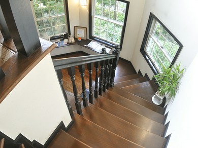 オーベルジュ風につくられた邸宅レストランで優雅なひとときを