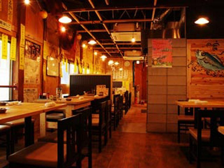 2階テーブル席は、35名様より貸切も可能